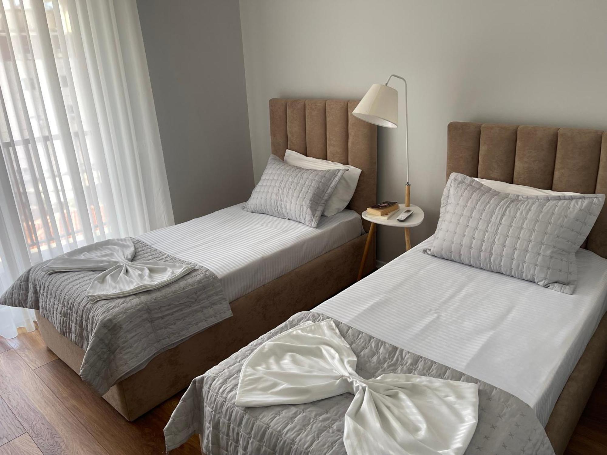 New Bazaar, Grand Apartment Tirana Exteriér fotografie